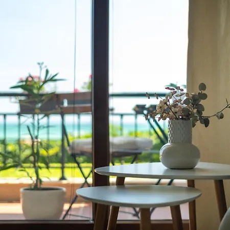 Poemia- Sea View, Free Parking, Complex Carpe Diem * Baltjik
