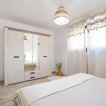 Апартамент Poemia- Sea View, Free Parking, Complex Carpe Diem *