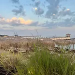 Poemia- Sea View, Free Parking, Complex Carpe Diem Апартамент Балчик
