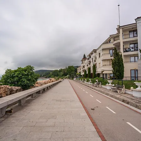 Poemia- Sea View, Free Parking, Complex Carpe Diem *